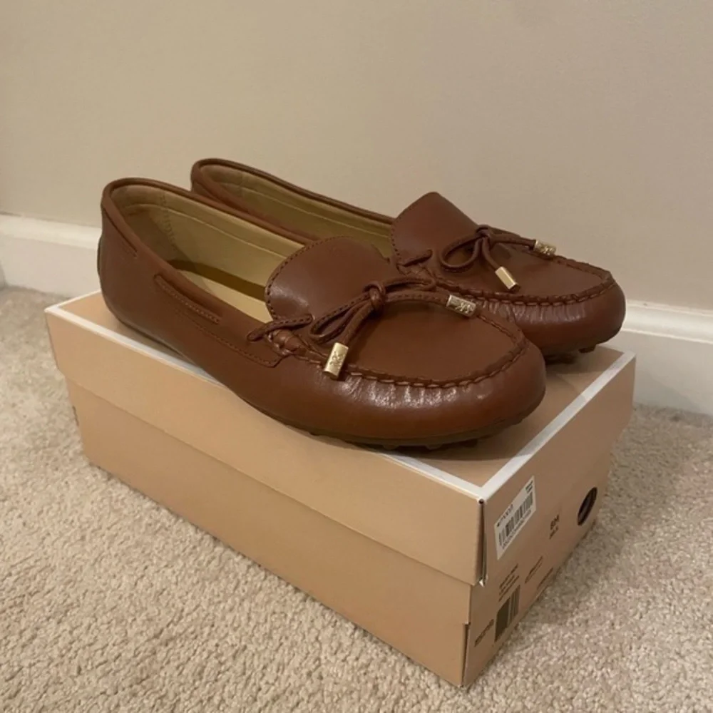 Michael Kors Juliette Loafer Size 8